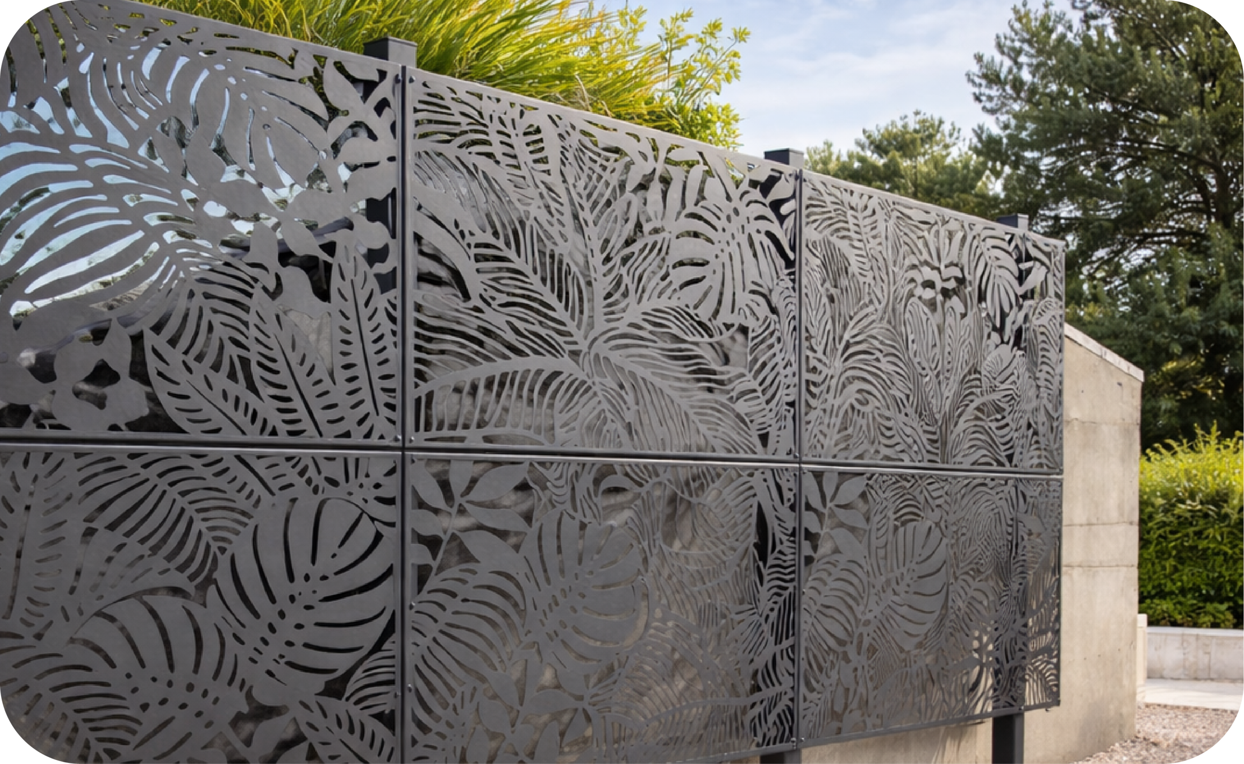 Découpe Laser Décorative, Brise vue métallique sur mesure, L’atelier du Laser, Drôme, Ardèche