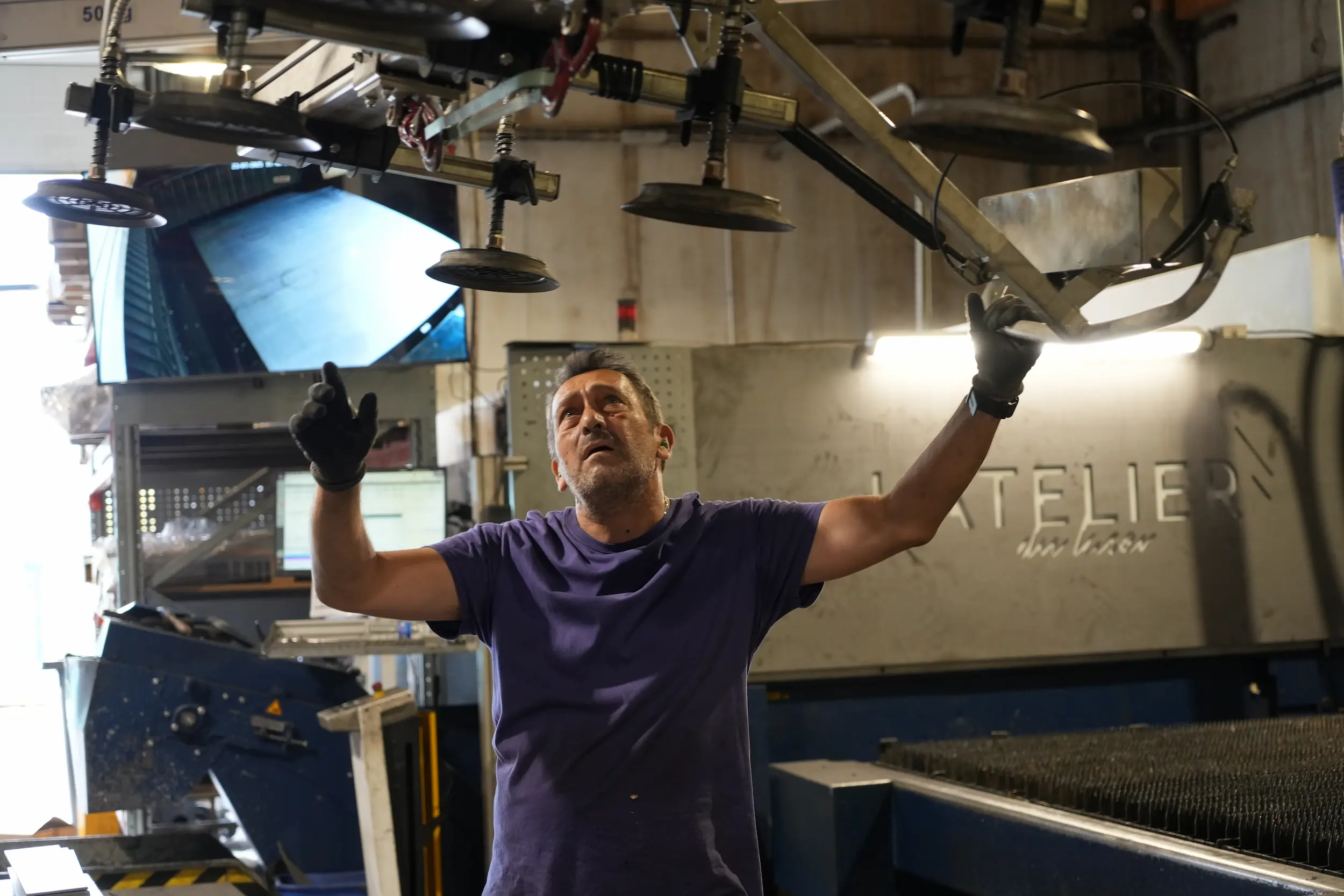 Réparation Machines Production | Notre Atelier Découpe Laser | L’atelier du Laser, Valence, Drôme