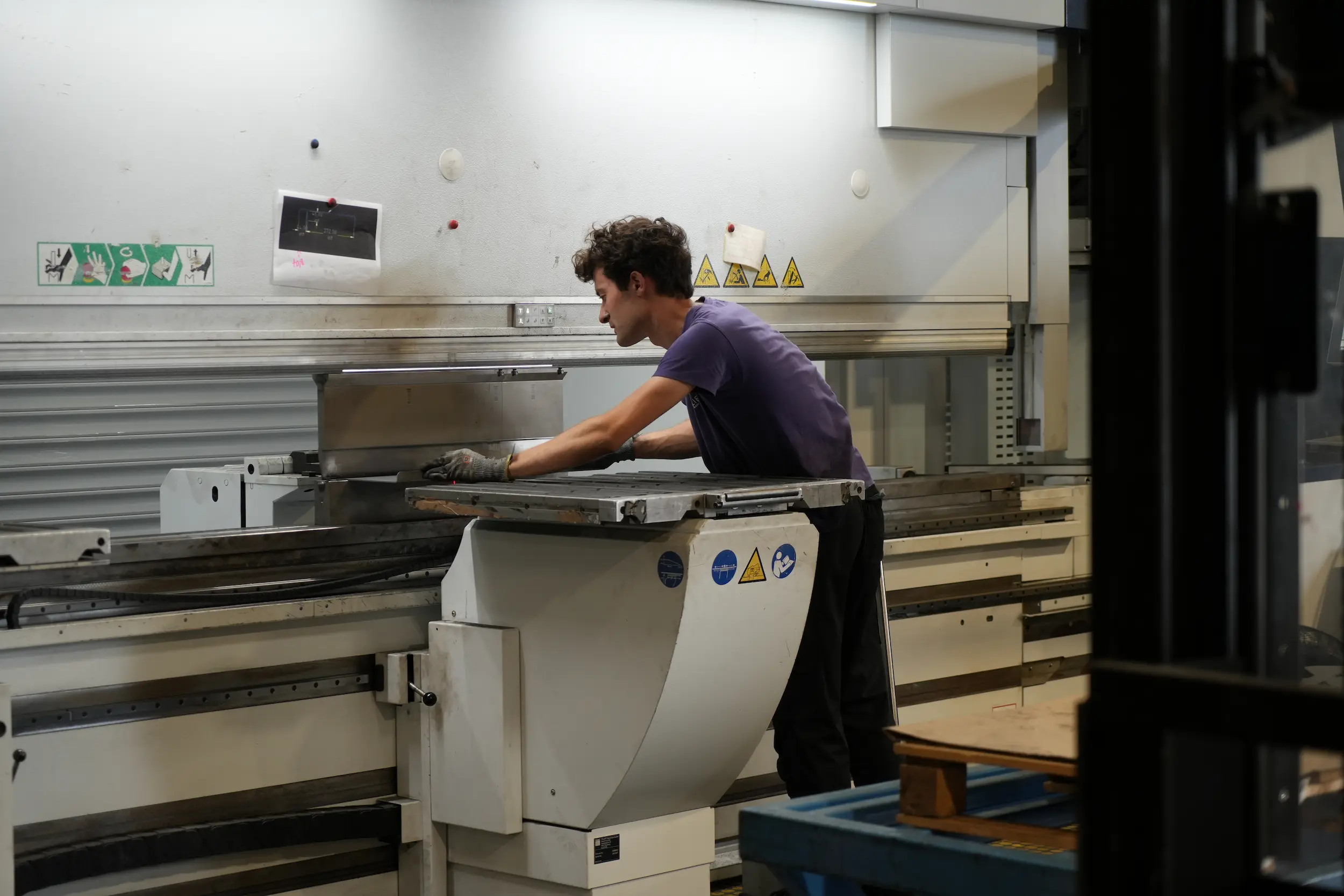 Solution Surcharge Atelier Métal | Métallurgie | L’atelier du Laser, Valence, Drôme Ardèche